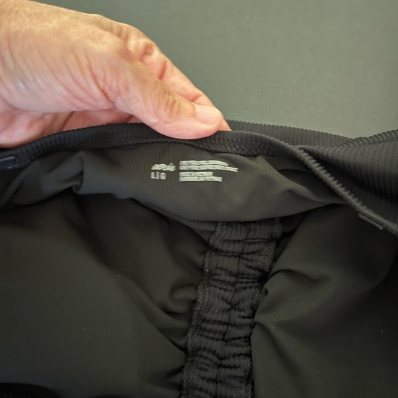 Aerie Bandeau Cut out one piece women’s large - Picture 2 of 3